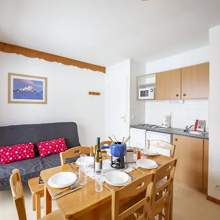 アパート For 6 People Near River *